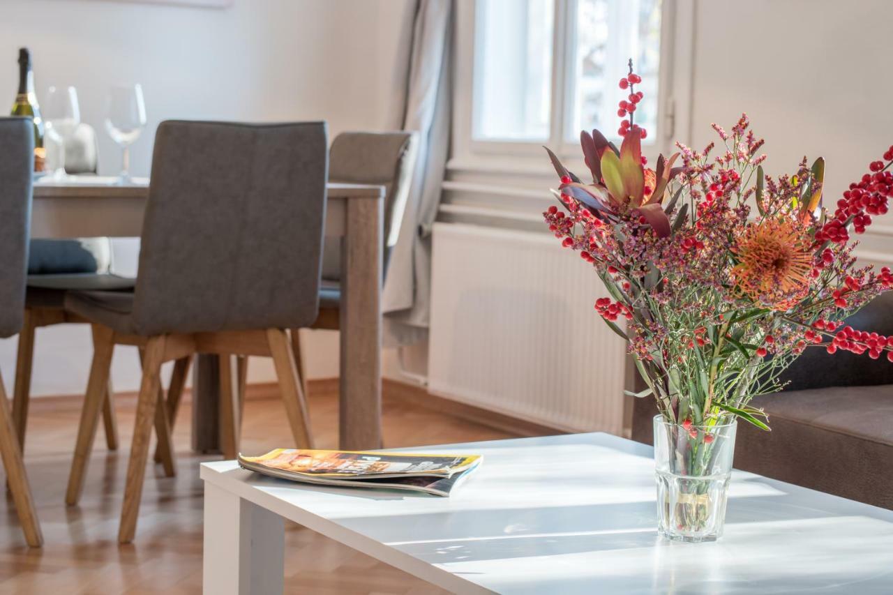 River View Apartment Ljubljana Luaran gambar