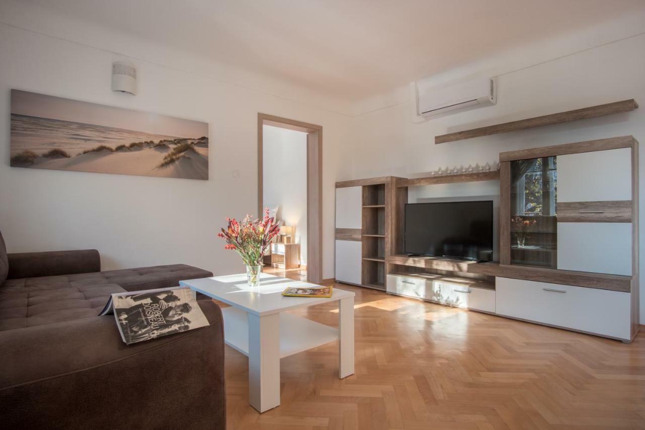 River View Apartment Ljubljana Luaran gambar